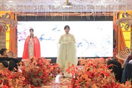 说明:D:\中钢马矿院\BETVLCTOR伟德国际官网平台MBA\晚会\IMG_2747.JPG